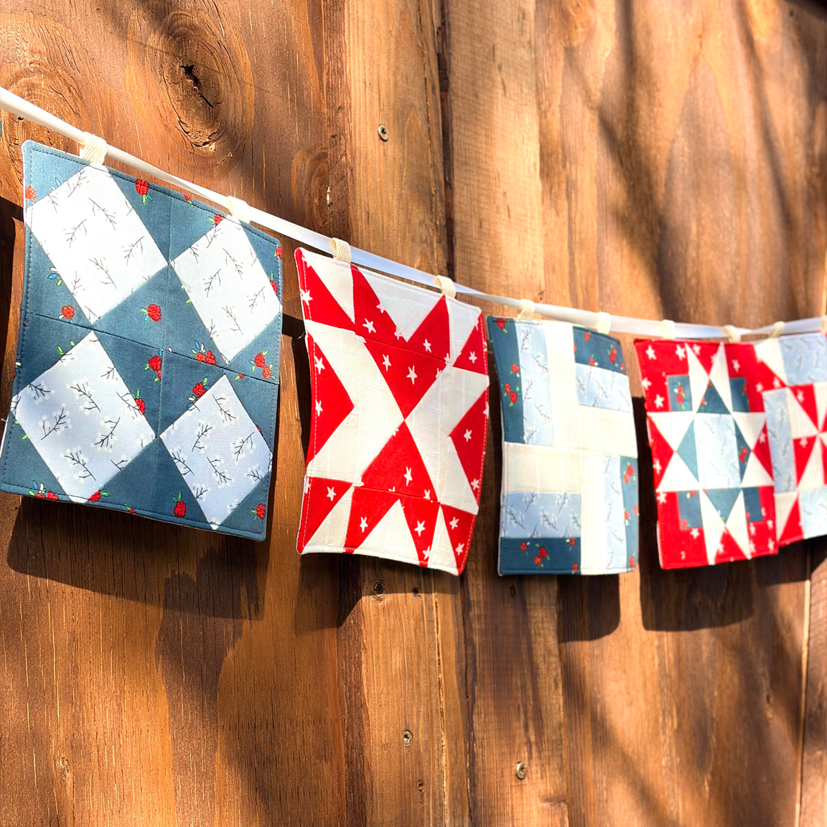 Quilt Block Sampler Garland | PDF Pattern | Digital Download